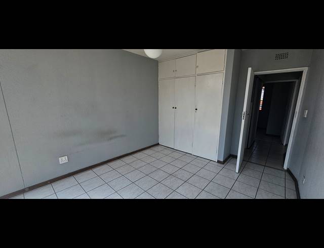 2 BEDROOM TOWNHOUSE FOR SALE IN NEW REDRUTH